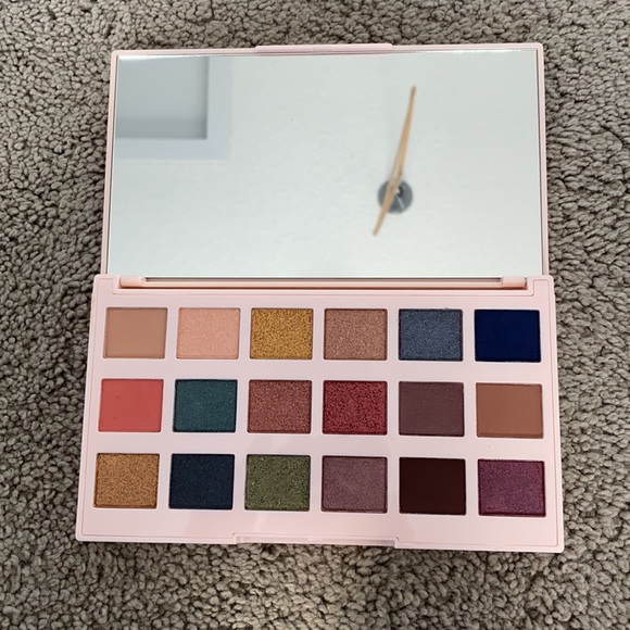 Ciate London - The Editor Palette - Picture 2 of 5